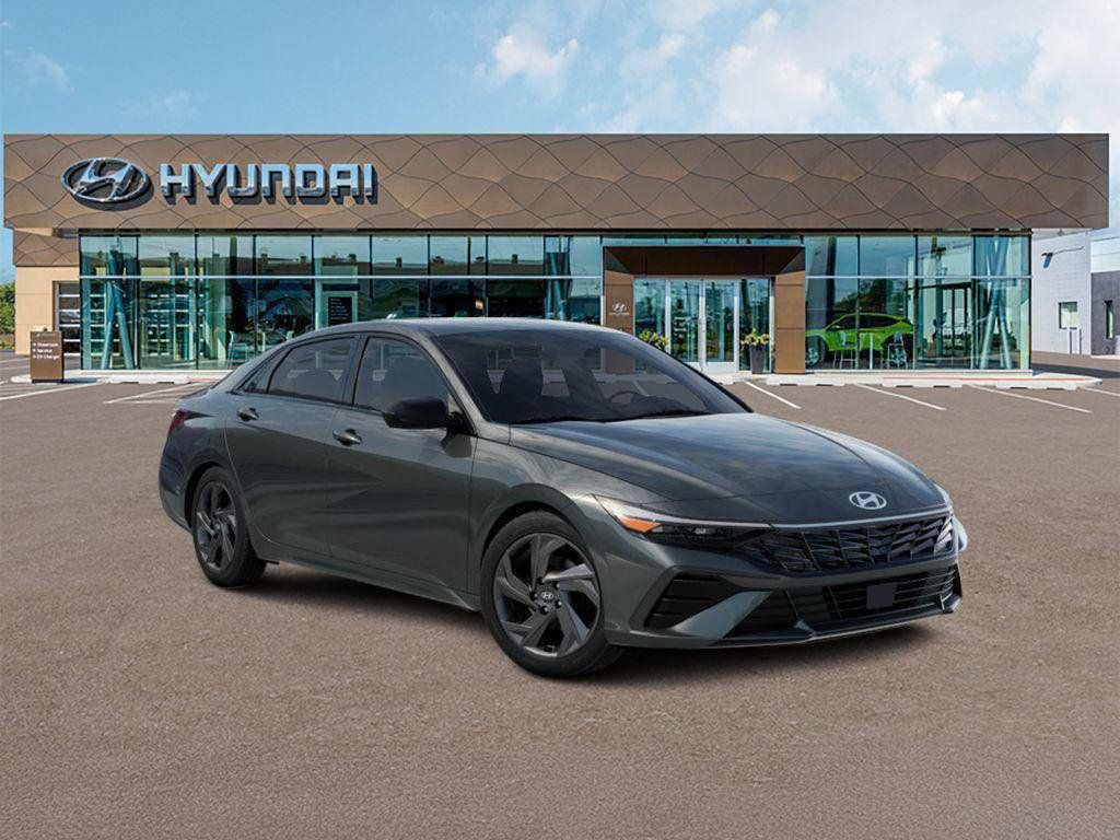 New 2026 Hyundai Elantra SEL Sport FWD image 7