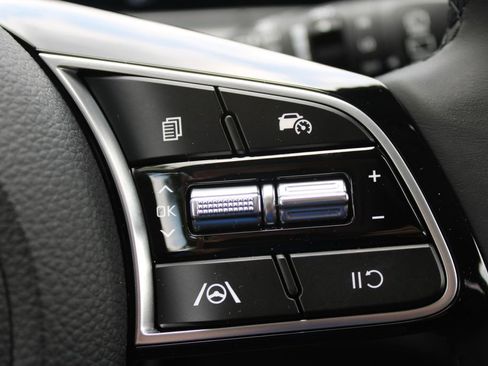 New 2026 Kia Seltos EX FWD image 29