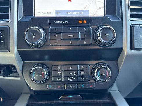 Used 2021 Ford F250 Lariat w/ Lariat Ultimate Package image 30