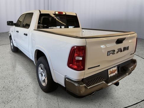 New 2026 RAM 1500 Big Horn AWD/4WD image 3