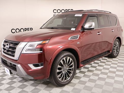 Used 2021 Nissan Armada Platinum w/ Captain's Chairs Package image 11