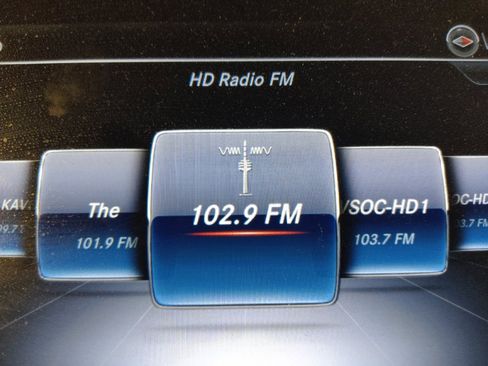 Used 2018 Mercedes-Benz GLE 43 AMG 4MATIC image 25