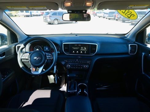 Used 2021 Kia Sportage LX w/ LX Fwd Popular Package image 15