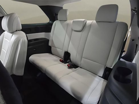 New 2026 Hyundai Palisade Calligraphy image 16