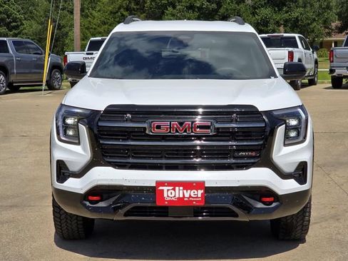 New 2027 GMC Terrain AT4 w/ Convenience Package III AWD/4WD image 2