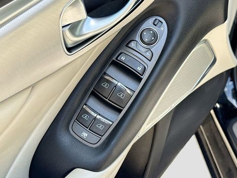 Used 2023 INFINITI Q50 Luxe w/ Cargo Package RWD image 17