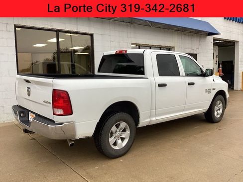 Used 2020 RAM 1500 Tradesman w/ Chrome Appearance Group AWD/4WD image 3