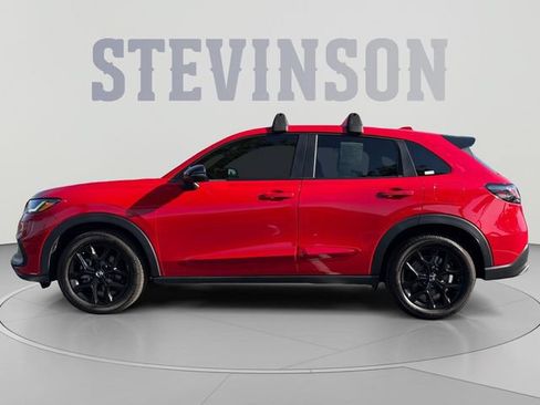 Used 2024 Honda HR-V Sport image 2