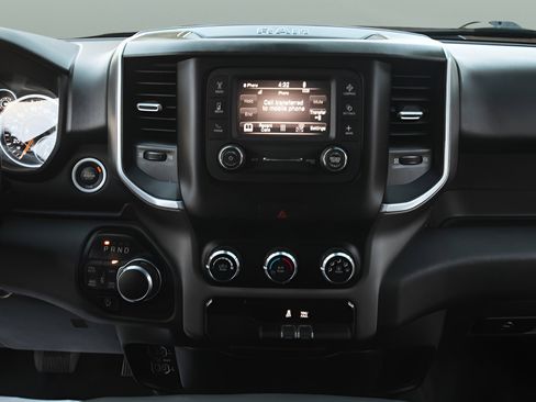 Used 2022 RAM 1500 Big Horn AWD/4WD image 24