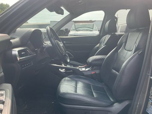 Used 2021 Kia Telluride EX w/ EX Premium Package AWD/4WD image 16