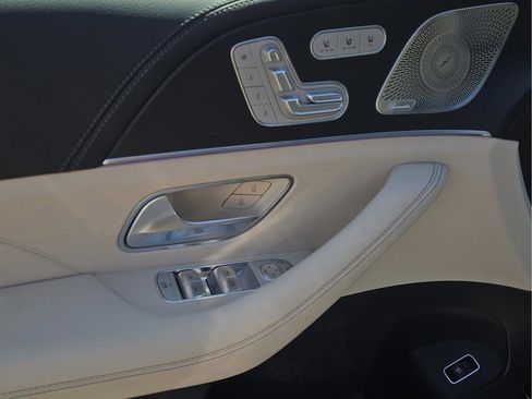 New 2026 Mercedes-Benz GLE 53 AMG 4MATIC Coupe image 18
