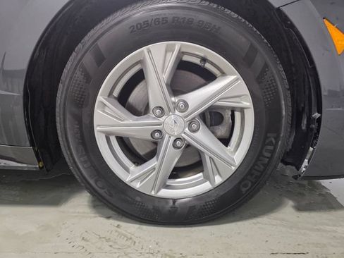 Used 2023 Hyundai Sonata SE FWD image 28