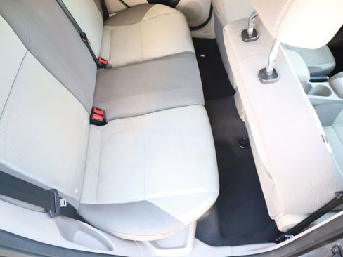 Used 2012 Ford Focus SE FWD image 45