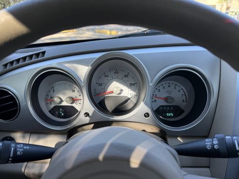 Used 2006 Chrysler PT Cruiser Touring image 20