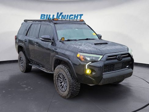 Used 2021 Toyota 4Runner TRD Off-Road Premium image 7