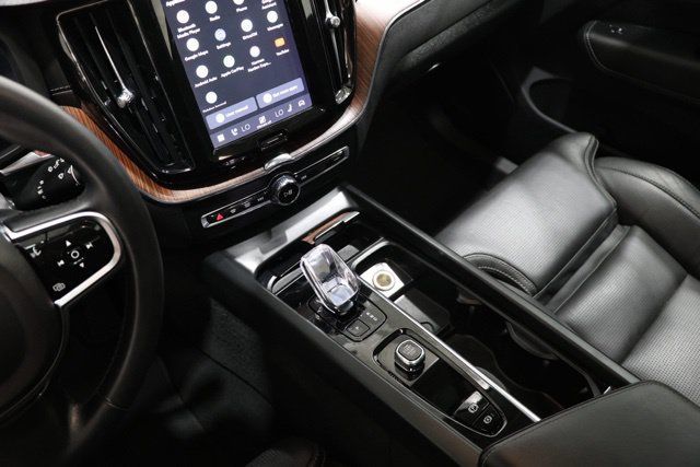 Used 2023 Volvo XC60 T8 Ultimate w/ Climate Package AWD/4WD image 29