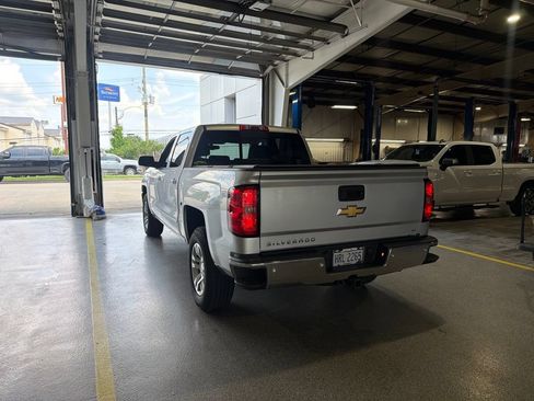 Used 2018 Chevrolet Silverado 1500 LT w/ All Star Edition AWD/4WD image 4