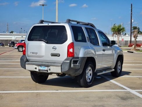 Used 2012 Nissan Xterra X image 5