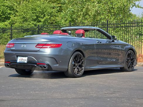 Used 2019 Mercedes-Benz S 560 Cabriolet image 4