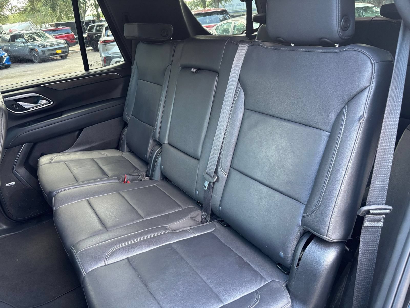 Used 2024 Chevrolet Tahoe LT w/ Luxury Package AWD/4WD image 40