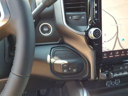 New 2026 RAM 2500 Big Horn AWD/4WD image 10