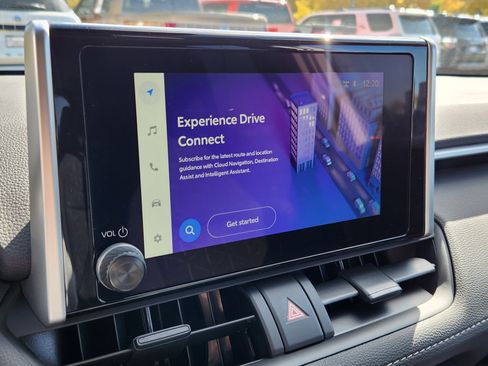 Certified 2025 Toyota RAV4 XLE image 21