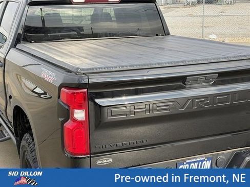 Certified 2021 Chevrolet Silverado 1500 Custom Trail Boss w/ Midnight Edition AWD/4WD image 5