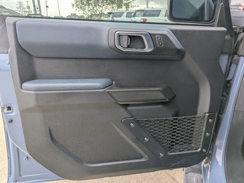 Used 2024 Ford Bronco Outer Banks image 14