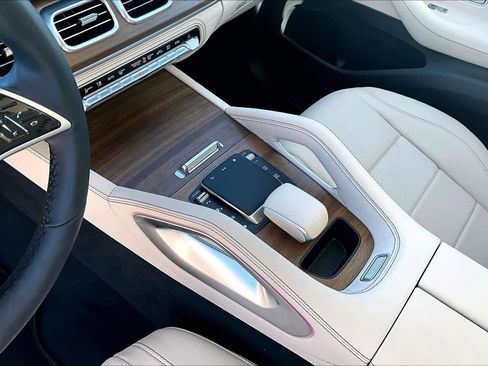 Used 2024 Mercedes-Benz GLE 350 4MATIC image 16