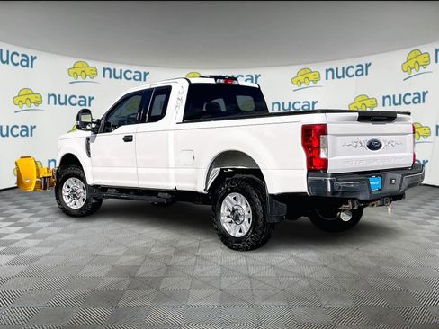 Used 2019 Ford F250 XLT w/ XLT Value Package image 4