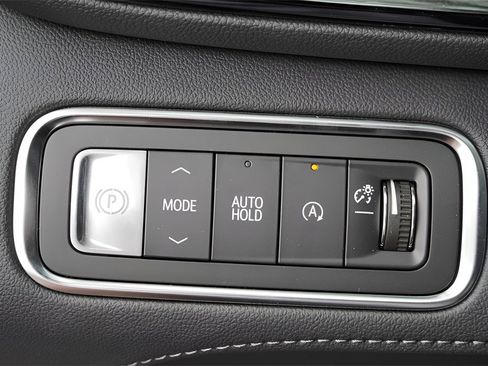 New 2026 Buick Enclave Sport Touring w/ Power Package image 18