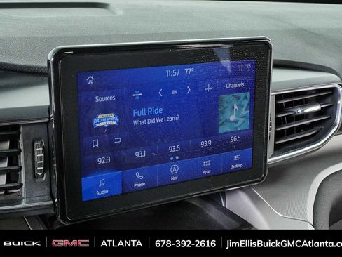 Used 2021 Ford Explorer XLT w/ Equipment Group 202A RWD image 15