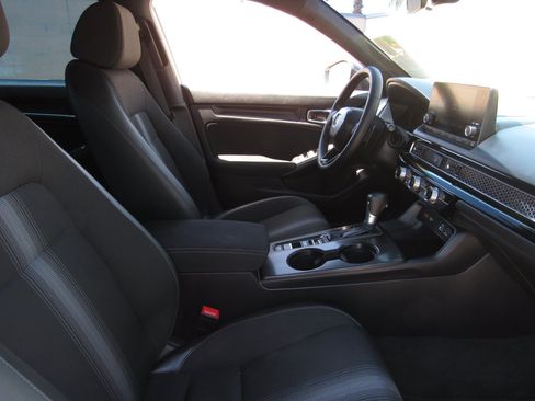 Certified 2024 Honda Civic Sport image 8