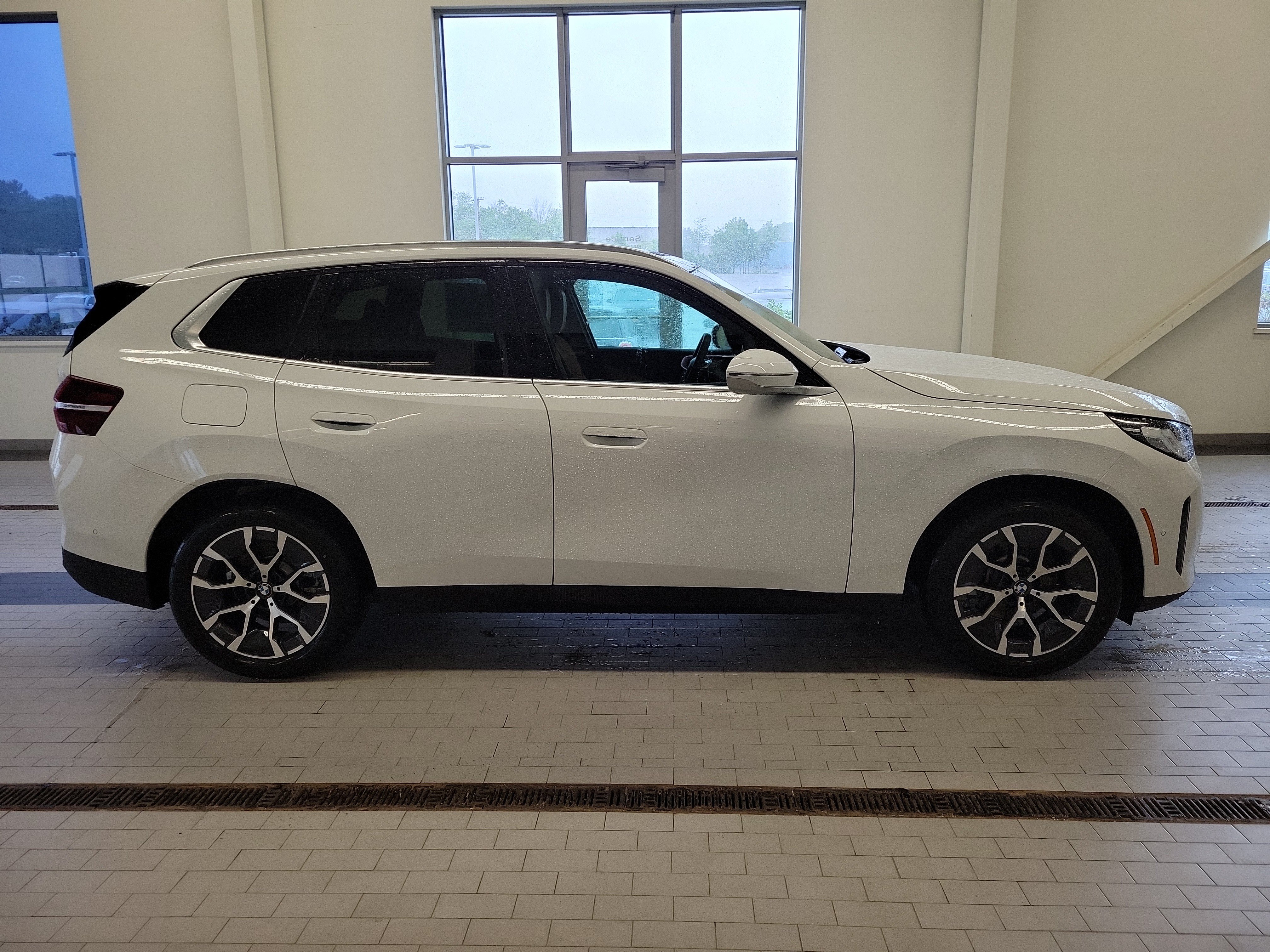 Used 2026 BMW X3 xDrive30i w/ Convenience Package AWD/4WD image 4