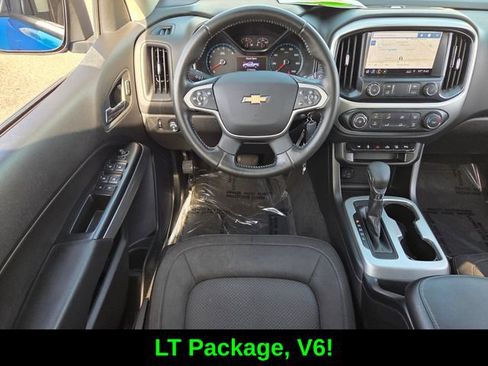 Used 2022 Chevrolet Colorado LT w/ Safety Package RWD image 12