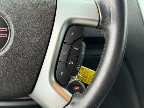 Used 2007 GMC Acadia SLT w/ Convenience Package FWD image 20
