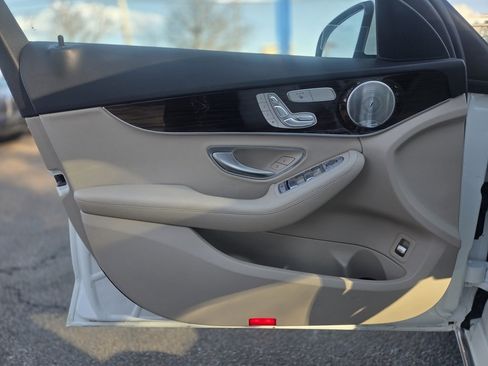 Used 2021 Mercedes-Benz C 300 4MATIC Sedan image 12