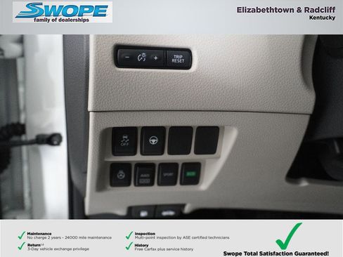 Used 2022 Nissan Rogue Sport SL AWD/4WD image 16