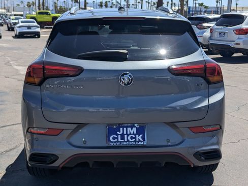 Used 2021 Buick Encore GX Essence w/ Advanced Technology Package FWD image 3