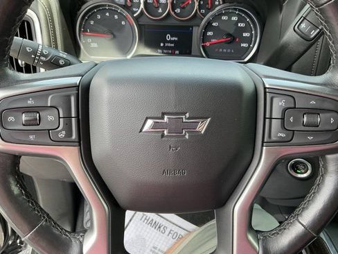 Used 2022 Chevrolet Silverado 1500 LT Trail Boss w/ LT Trail Boss Premium Package AWD/4WD image 30