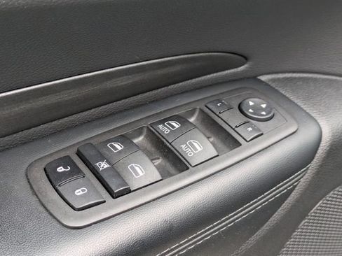 Used 2023 Dodge Durango SXT AWD/4WD image 14