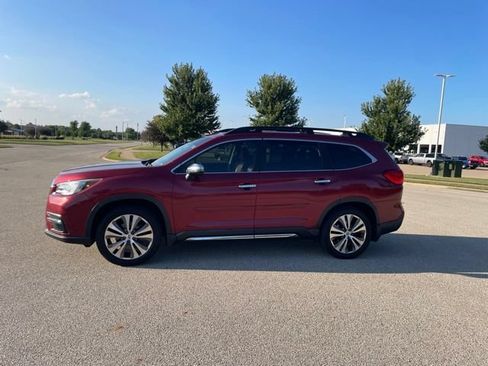 Used 2019 Subaru Ascent Touring AWD/4WD image 5