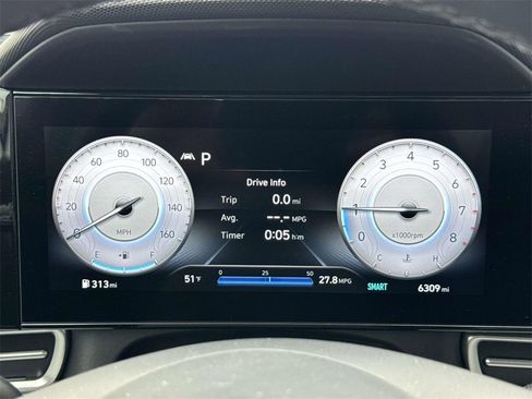 Used 2023 Hyundai Elantra Limited w/ Cargo Package image 20