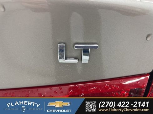 Used 2024 Chevrolet Malibu LT image 18