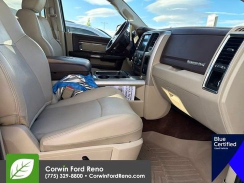 Used 2017 RAM 2500 Laramie w/ Convenience Group AWD/4WD image 11