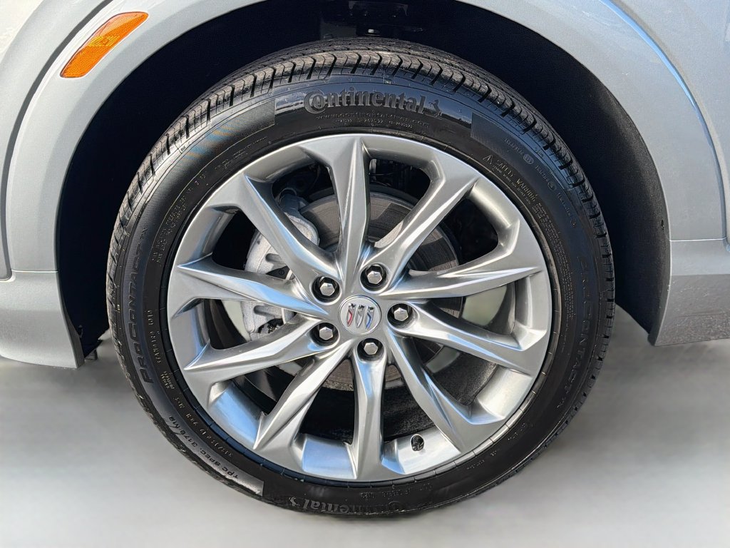 Used 2024 Buick Encore GX Avenir AWD/4WD image 39