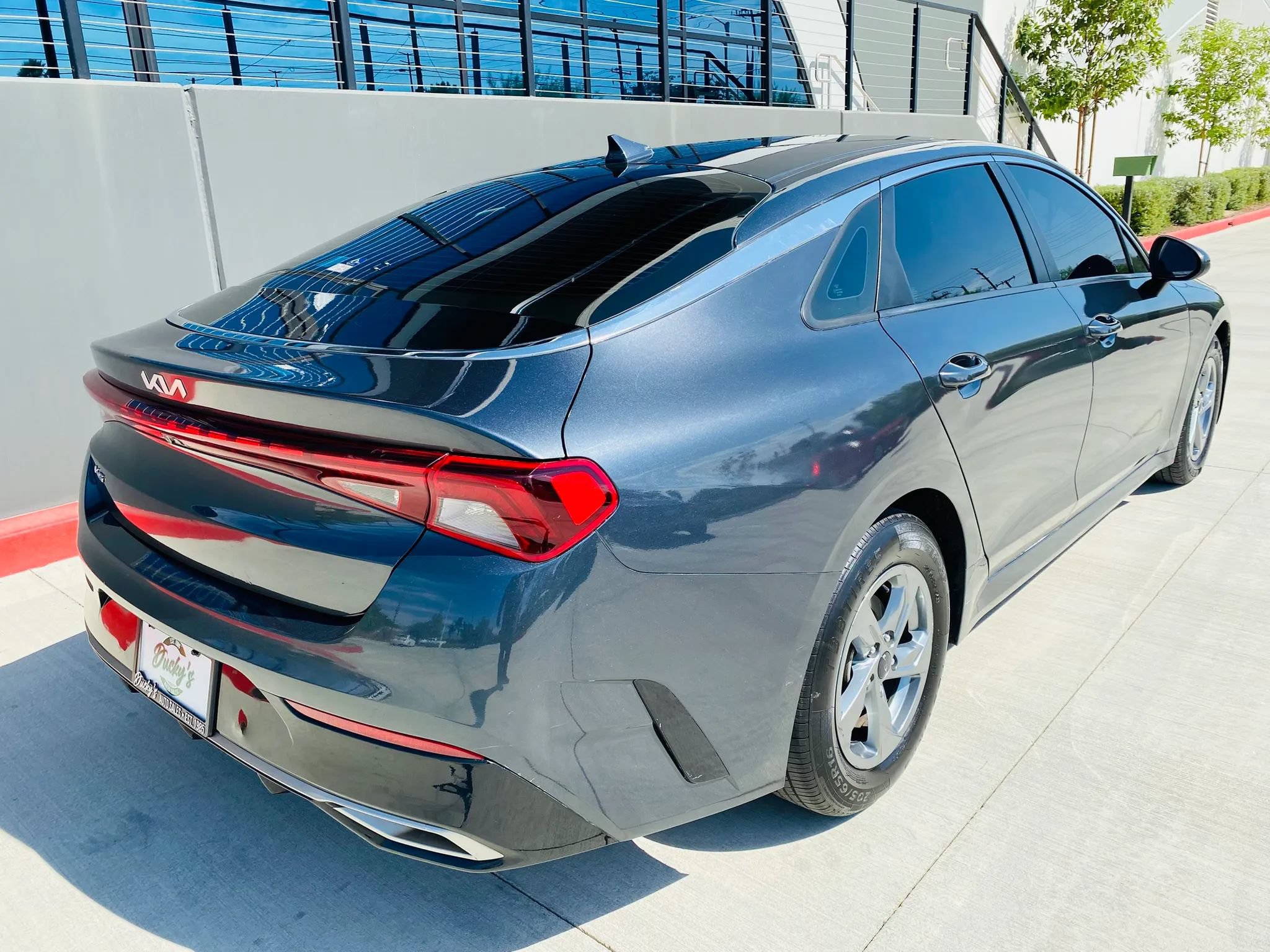 Used 2022 Kia K5 LXS FWD image 12