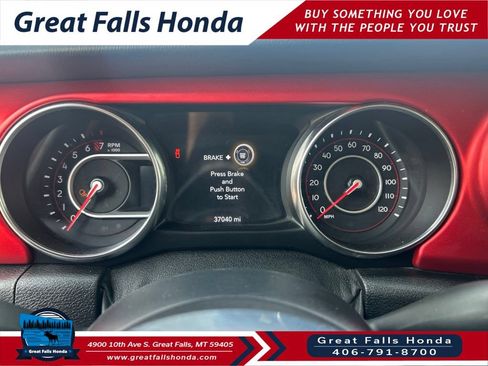 Used 2020 Jeep Gladiator Rubicon w/ Advanced Safety Group AWD/4WD image 13