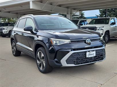 New 2025 Volkswagen Taos SE