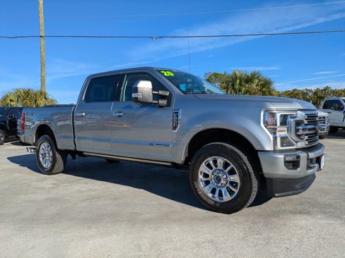 Certified 2020 Ford F250 Limited AWD/4WD image 2
